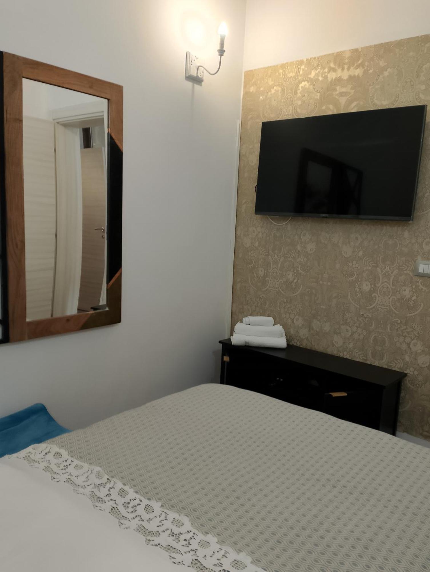 Leodi Bed & Breakfast Lecce Exterior photo